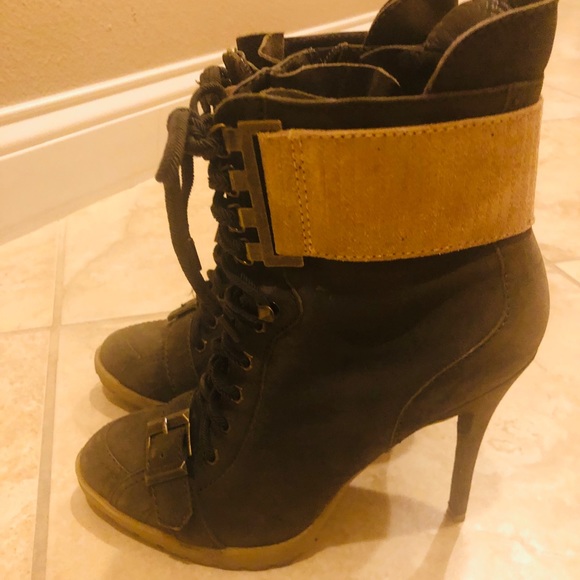 Rachel Roy Boots